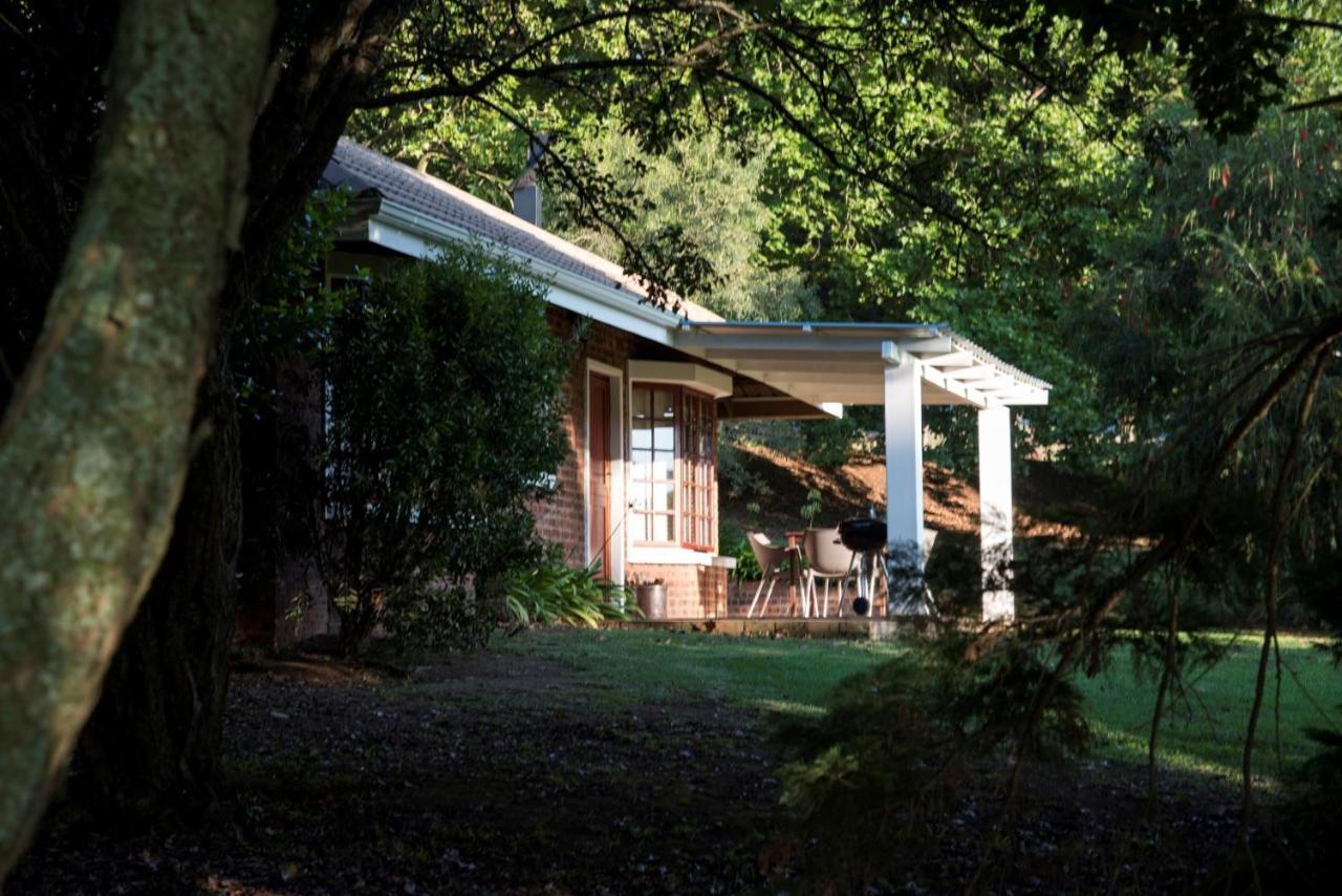 Lions River Country Cottages Exteriör bild